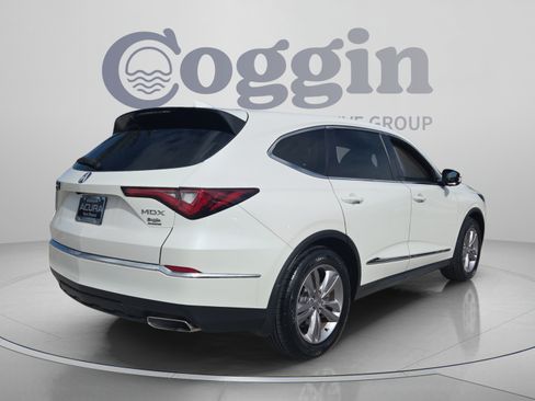 Certified 2024 Acura MDX FWD image 5