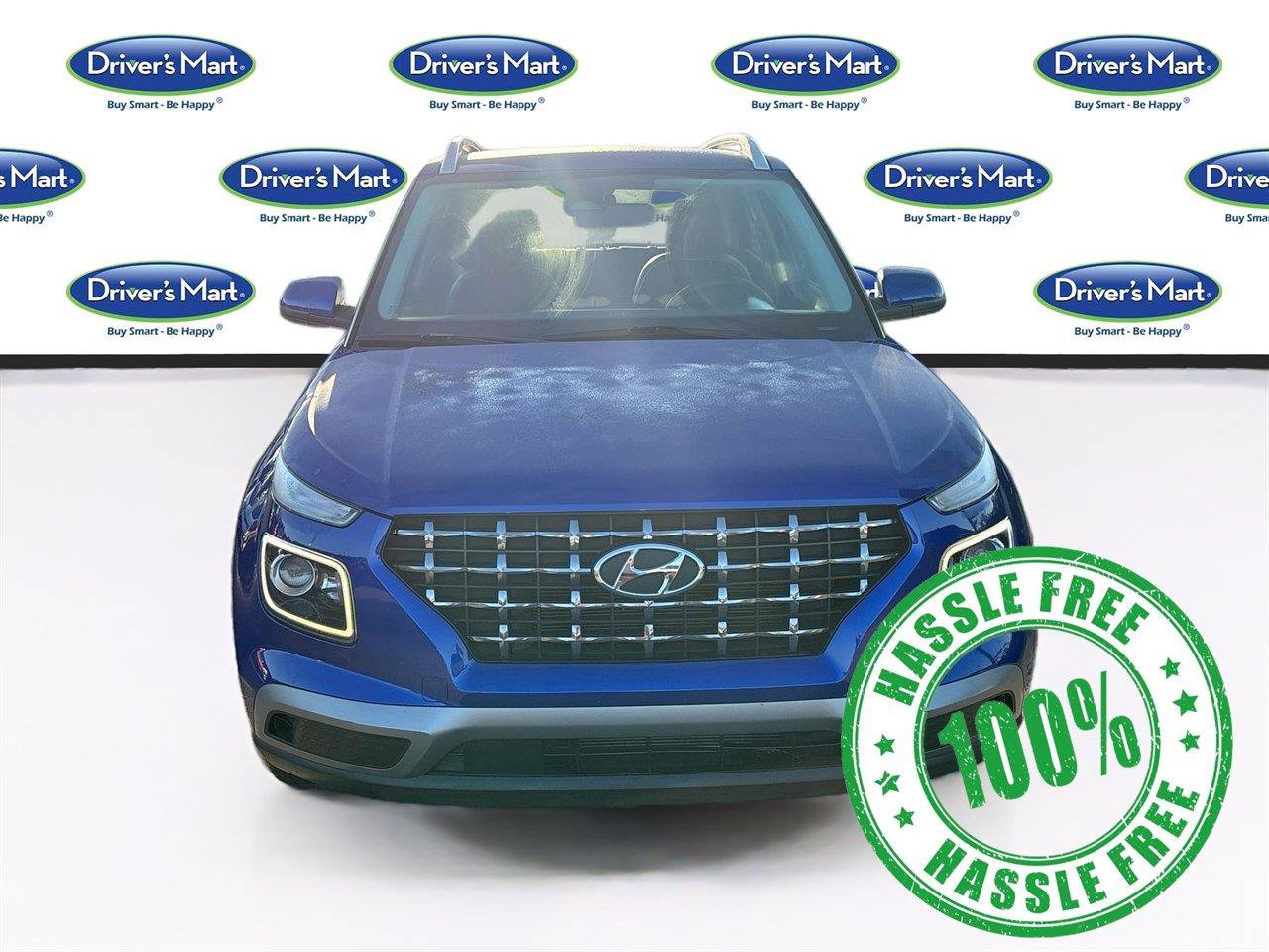 Used 2023 Hyundai Venue Limited FWD image 2