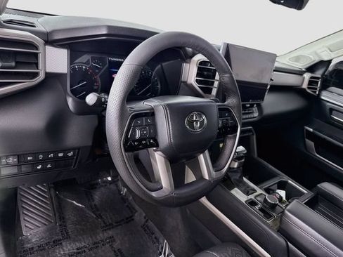 Used 2023 Toyota Tundra Limited AWD/4WD image 9