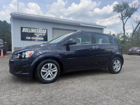 Used 2015 Chevrolet Sonic LT FWD image 1