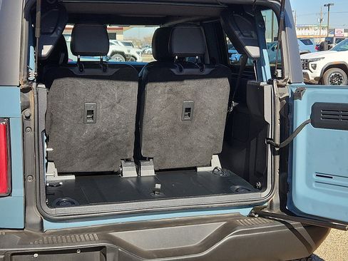 Used 2023 Ford Bronco Badlands image 9