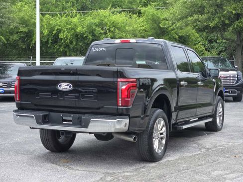 Used 2025 Ford F150 Lariat w/ Equipment Group 501A Mid AWD/4WD image 7
