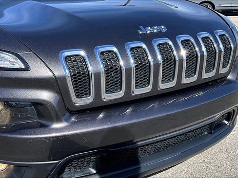 Used 2016 Jeep Cherokee Latitude image 38