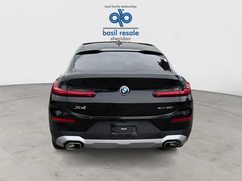 Used 2022 BMW X4 xDrive30i w/ Premium Package AWD/4WD image 5