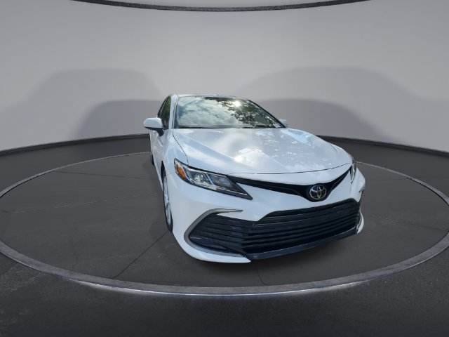 Used 2024 Toyota Camry LE FWD image 2