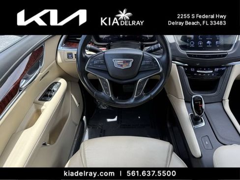 Used 2019 Cadillac XT5 Luxury FWD image 13