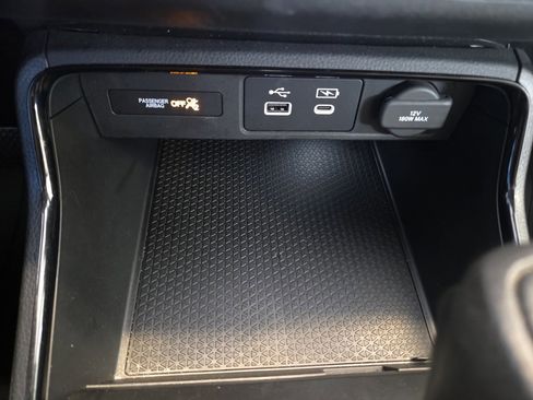 Certified 2023 Honda CR-V EX image 40