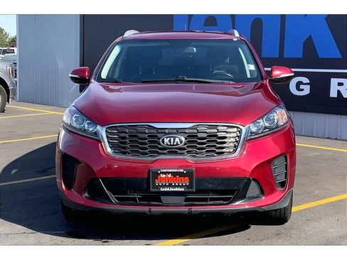 Used 2020 Kia Sorento LX w/ LX I4 Convenience Package AWD/4WD image 3