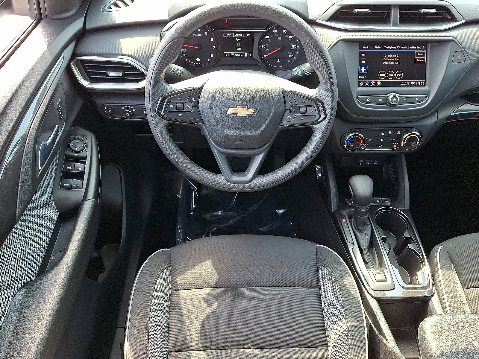 Used 2023 Chevrolet TrailBlazer LT AWD/4WD image 12