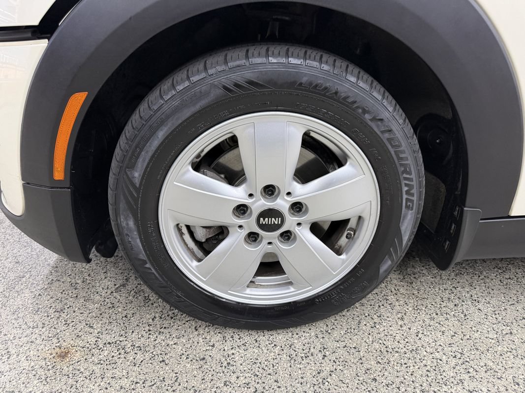 Used 2017 MINI Cooper 2-Door Hardtop FWD image 28