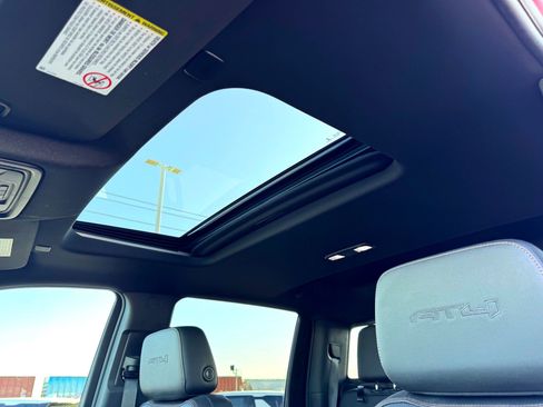 Used 2023 GMC Sierra 2500 AT4 w/ AT4 Preferred Package image 14