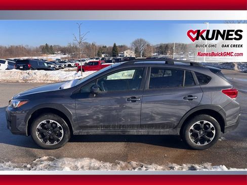 Used 2023 Subaru Crosstrek 2.0i Premium image 7