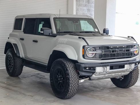 New 2026 Ford Bronco Raptor w/ Interior Carbon Fiber Pack AWD/4WD image 3
