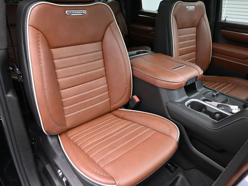 Used 2024 GMC Sierra 2500 Denali Ultimate image 40