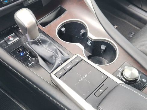 Used 2022 Lexus RX 350 FWD w/ Premium Package image 16