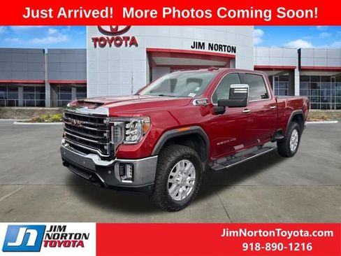 Used 2021 GMC Sierra 2500 SLT w/ SLT Premium Package image 2