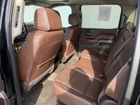 Used 2017 Chevrolet Silverado 1500 High Country image 18