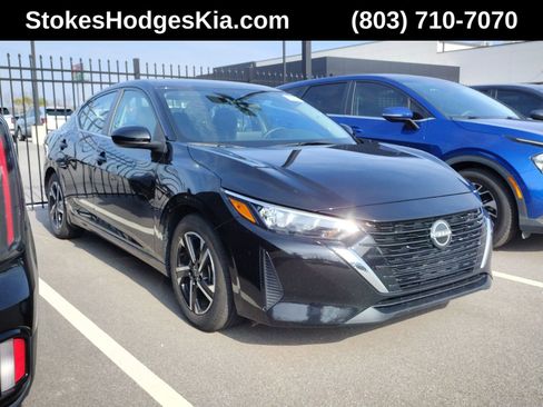 Used 2024 Nissan Sentra SV image 1