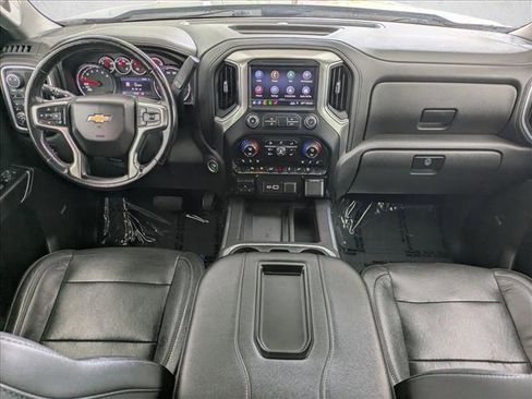 Used 2019 Chevrolet Silverado 1500 LTZ AWD/4WD image 13