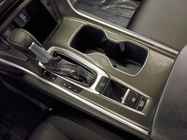 Used 2018 Honda Accord LX image 39