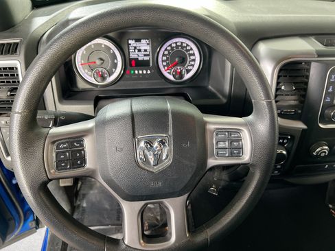 Used 2022 RAM 1500 Classic Warlock AWD/4WD image 11