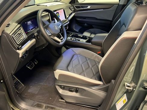 New 2026 Volkswagen Atlas Peak Edition AWD/4WD image 7