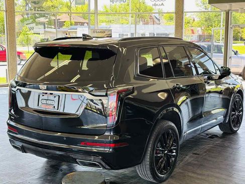 Used 2023 Cadillac XT6 Sport w/ Technology Package AWD/4WD image 8