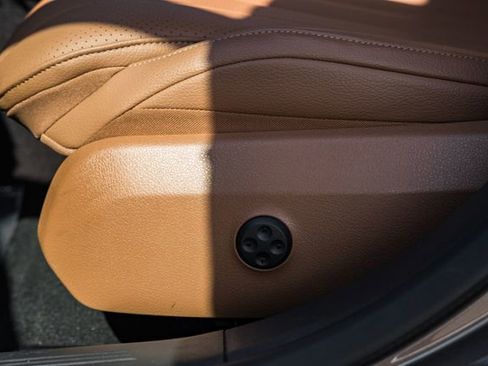 Certified 2024 Mercedes-Benz E 350 4MATIC Sedan image 38