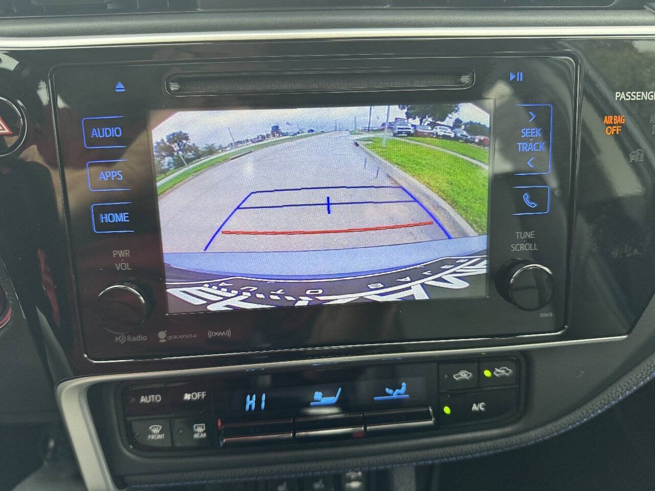 Used 2017 Toyota Corolla XSE w/ Carpet Mat Package (TMS) FWD image 17