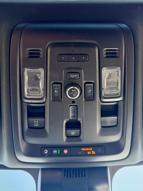 Certified 2024 GMC Yukon XL Denali AWD/4WD image 27