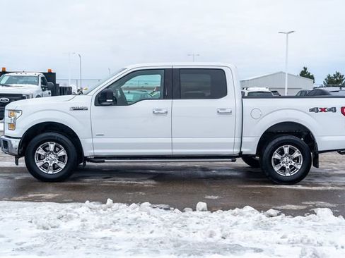 Used 2015 Ford F150 XLT w/ Equipment Group 302A Luxury image 4