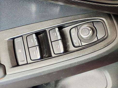 Certified 2024 Subaru Crosstrek 2.5i Limited w/ Crosstrek Mirror Package AWD/4WD image 14