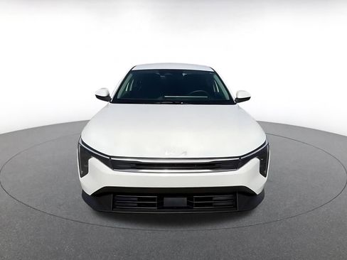 Used 2025 Kia K4 LXS image 4
