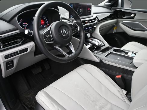 Certified 2026 Acura MDX FWD w/ Technology Package image 2