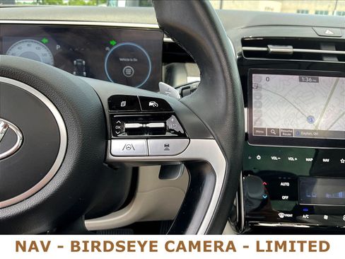 Used 2023 Hyundai Tucson Limited AWD/4WD image 12