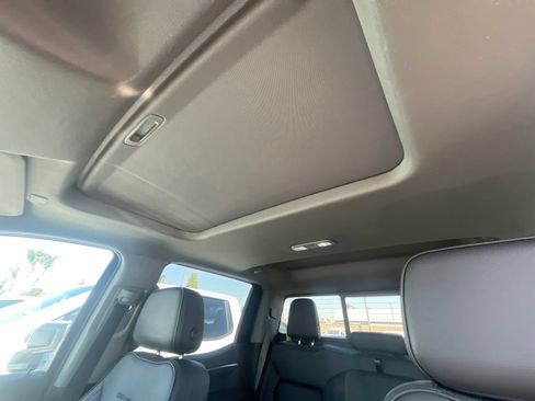 Used 2024 GMC Sierra 1500 Denali AWD/4WD image 11