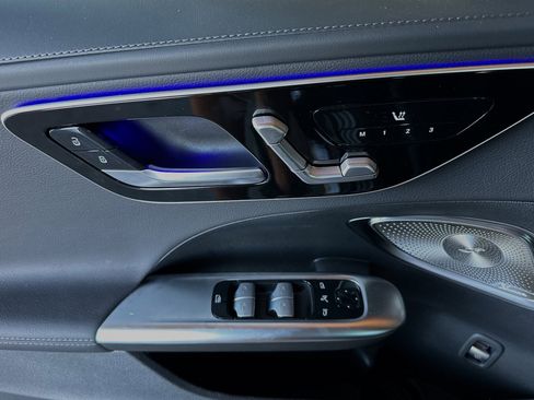 New 2024 Mercedes-Benz C 300 Sedan image 12