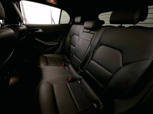 Used 2019 Mercedes-Benz GLA 250 image 25