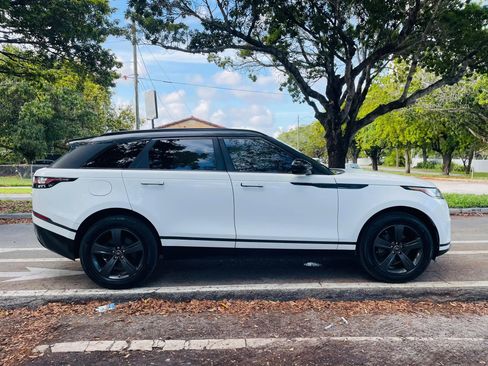 Used 2018 Land Rover Range Rover Velar S image 5
