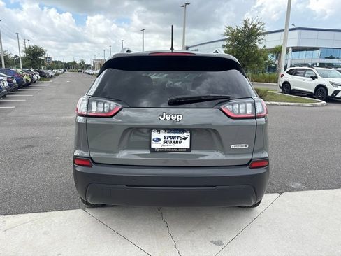 Used 2020 Jeep Cherokee Latitude Plus FWD image 6