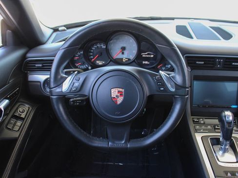 Used 2013 Porsche 911 Carrera 4S AWD/4WD image 21
