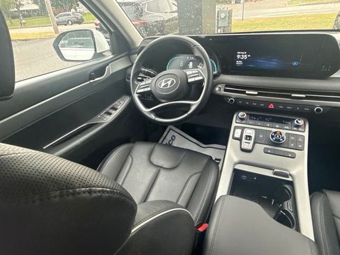 Used 2025 Hyundai Palisade SEL AWD/4WD image 16
