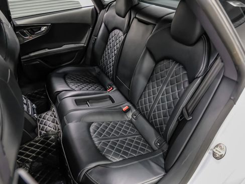 Used 2015 Audi S7 Prestige w/ Driver Assistance Package image 15