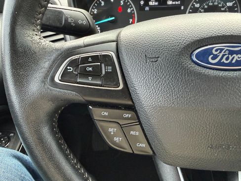 Used 2020 Ford EcoSport SES image 18