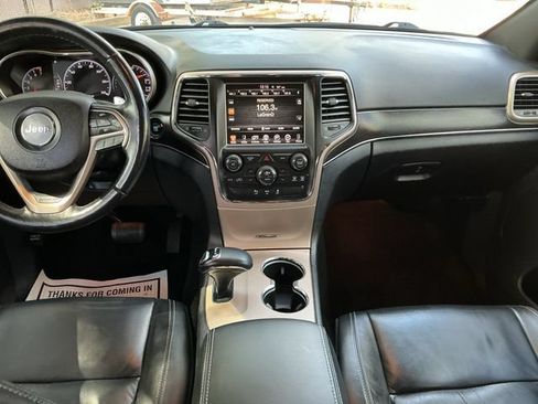 Used 2015 Jeep Grand Cherokee Limited w/ Trailer Tow Group IV AWD/4WD image 21