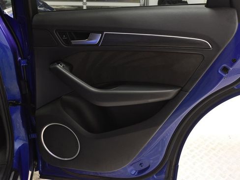 Used 2015 Audi SQ5 Premium Plus w/ Technology Package image 30