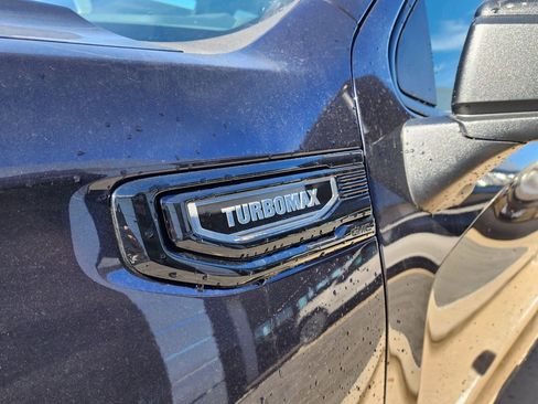 New 2026 GMC Sierra 1500 Elevation image 11