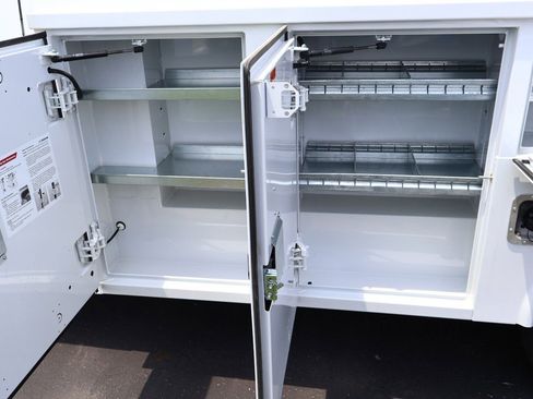 New 2025 GMC Savana 3500 w/ Power Convenience Package image 7