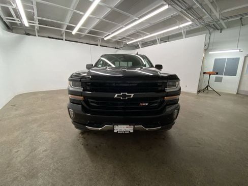 Used 2017 Chevrolet Silverado 1500 LT w/ All Star Edition image 9