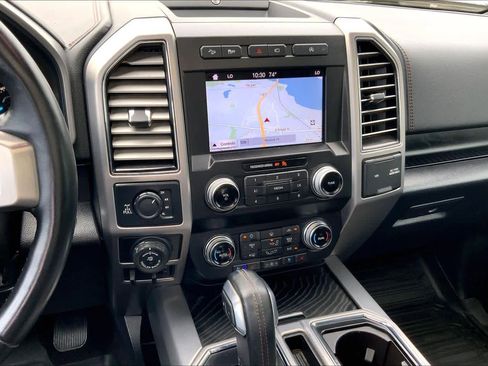 Used 2019 Ford F150 Platinum w/ Equipment Group 701A Luxury image 7